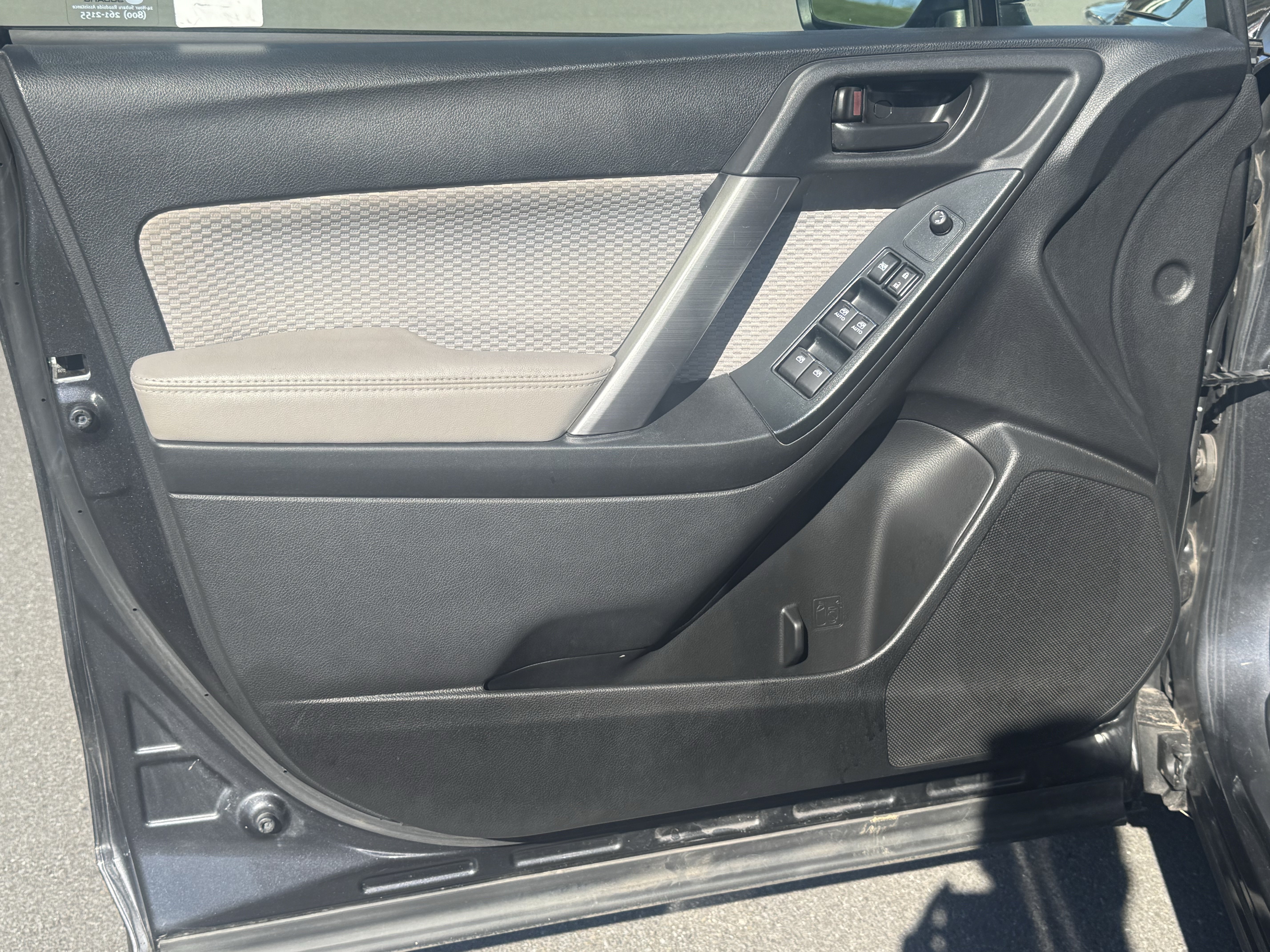 Used 2018 Subaru Forester 2.5i Premium AWD/4WD image 15