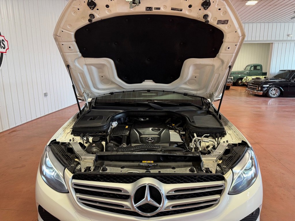 Used 2017 Mercedes-Benz GLC 300 4MATIC image 35