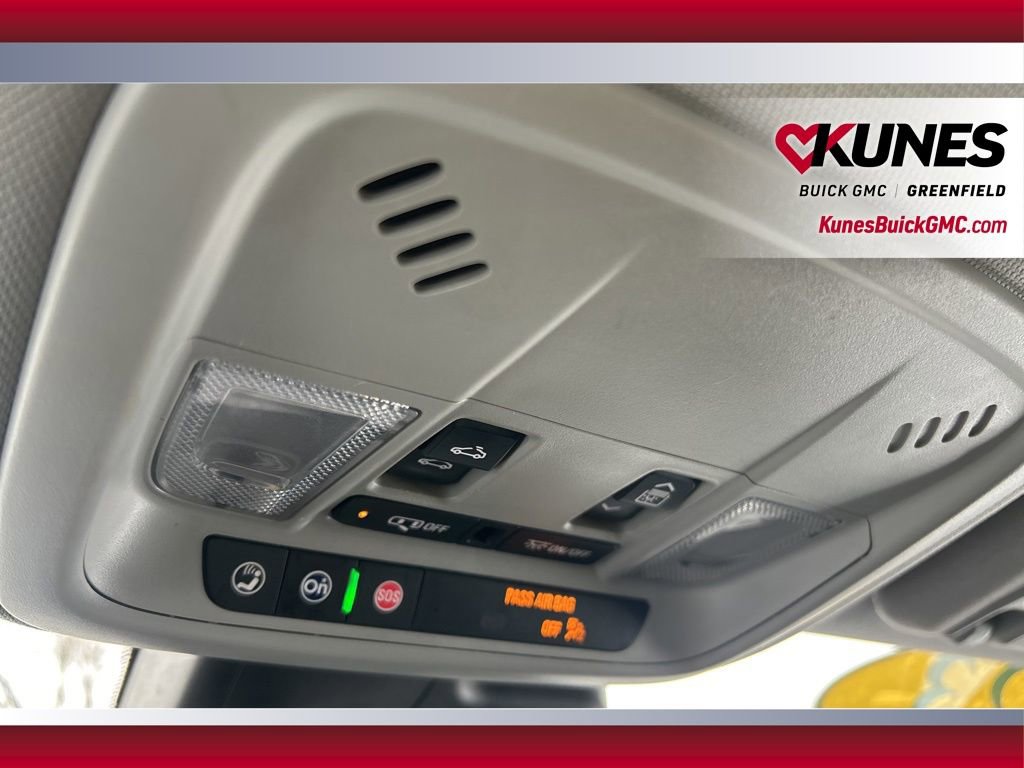 Used 2023 Chevrolet Malibu LT image 17