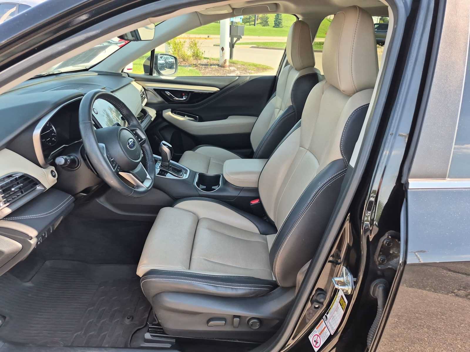 Used 2020 Subaru Outback Limited XT w/ Popular Package #2 AWD/4WD image 16