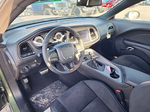 New 2023 Dodge Challenger R/T w/ T/A Package image 19