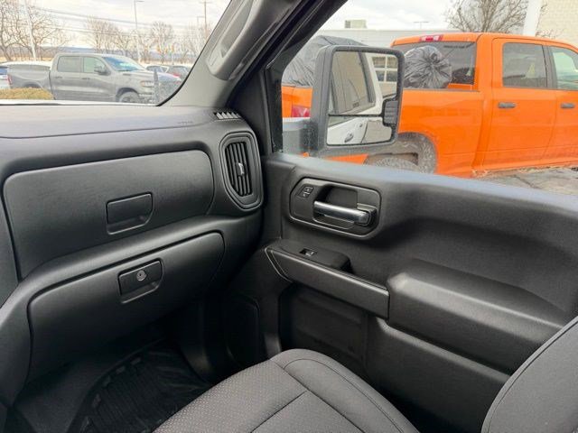 Used 2024 GMC Sierra 2500 Pro w/ Convenience Package image 19