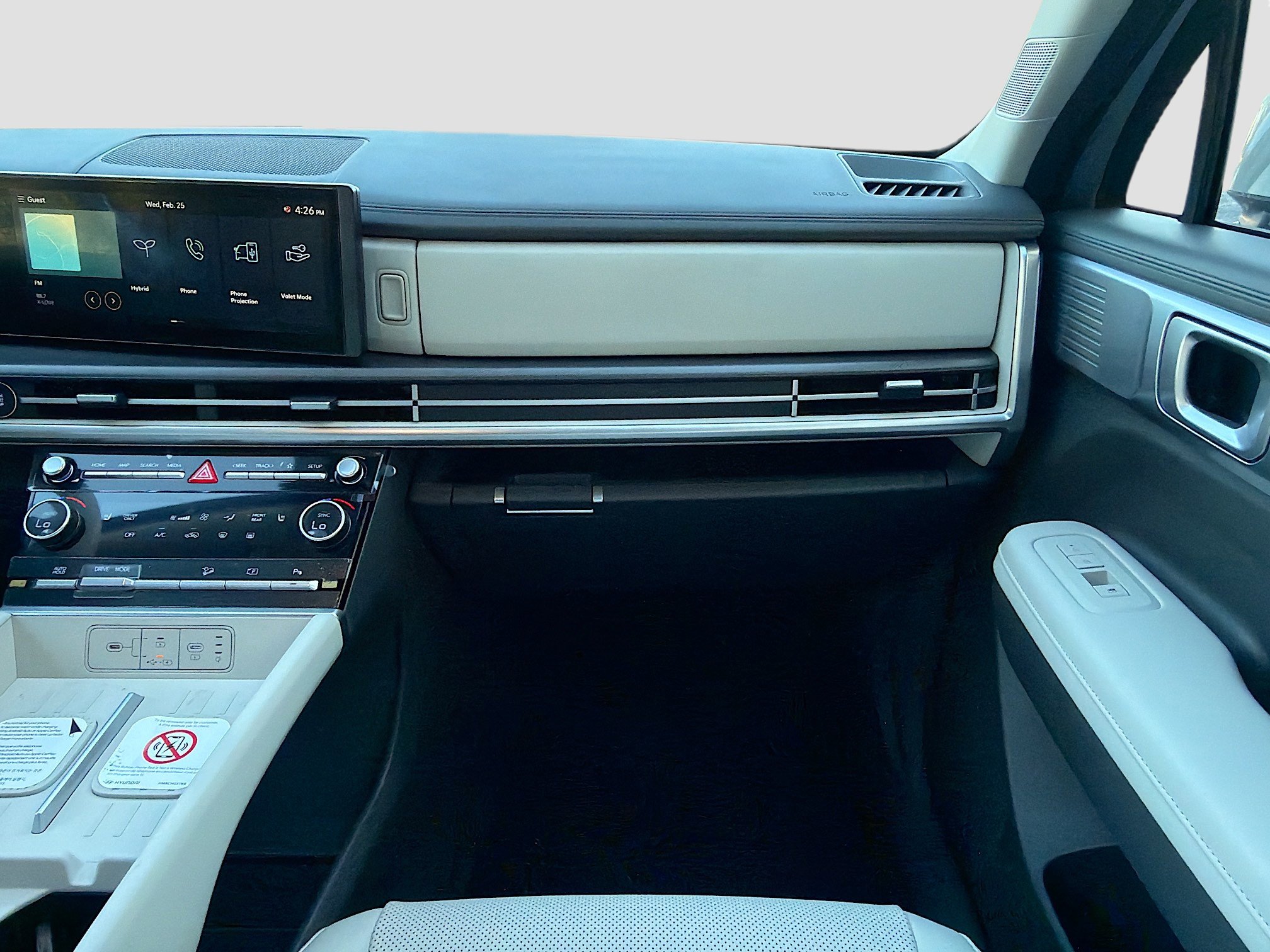 New 2026 Hyundai Santa Fe SEL FWD image 18