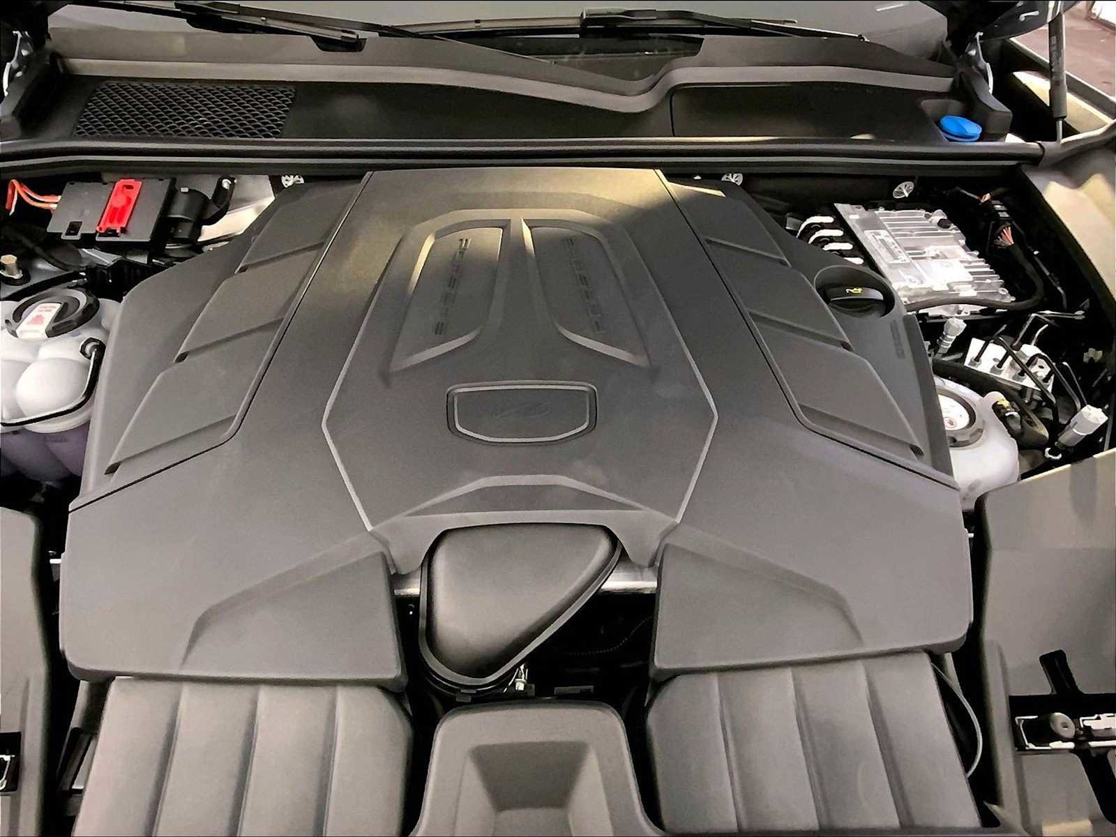 New 2026 Porsche Cayenne E-Hybrid image 21