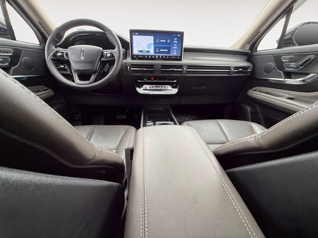 Used 2024 Lincoln Corsair AWD w/ Equipment Group 101A image 14