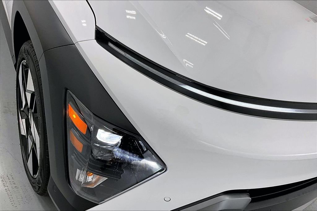 New 2026 Hyundai Kona Limited FWD image 28