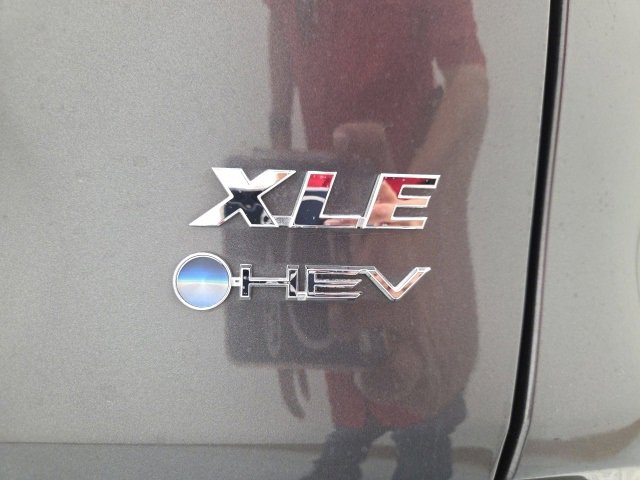 Certified 2025 Toyota RAV4 XLE Premium image 25