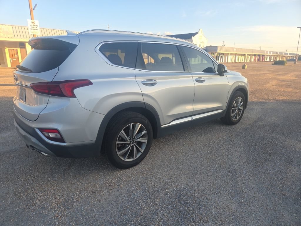 Used 2019 Hyundai Santa Fe SEL FWD image 12