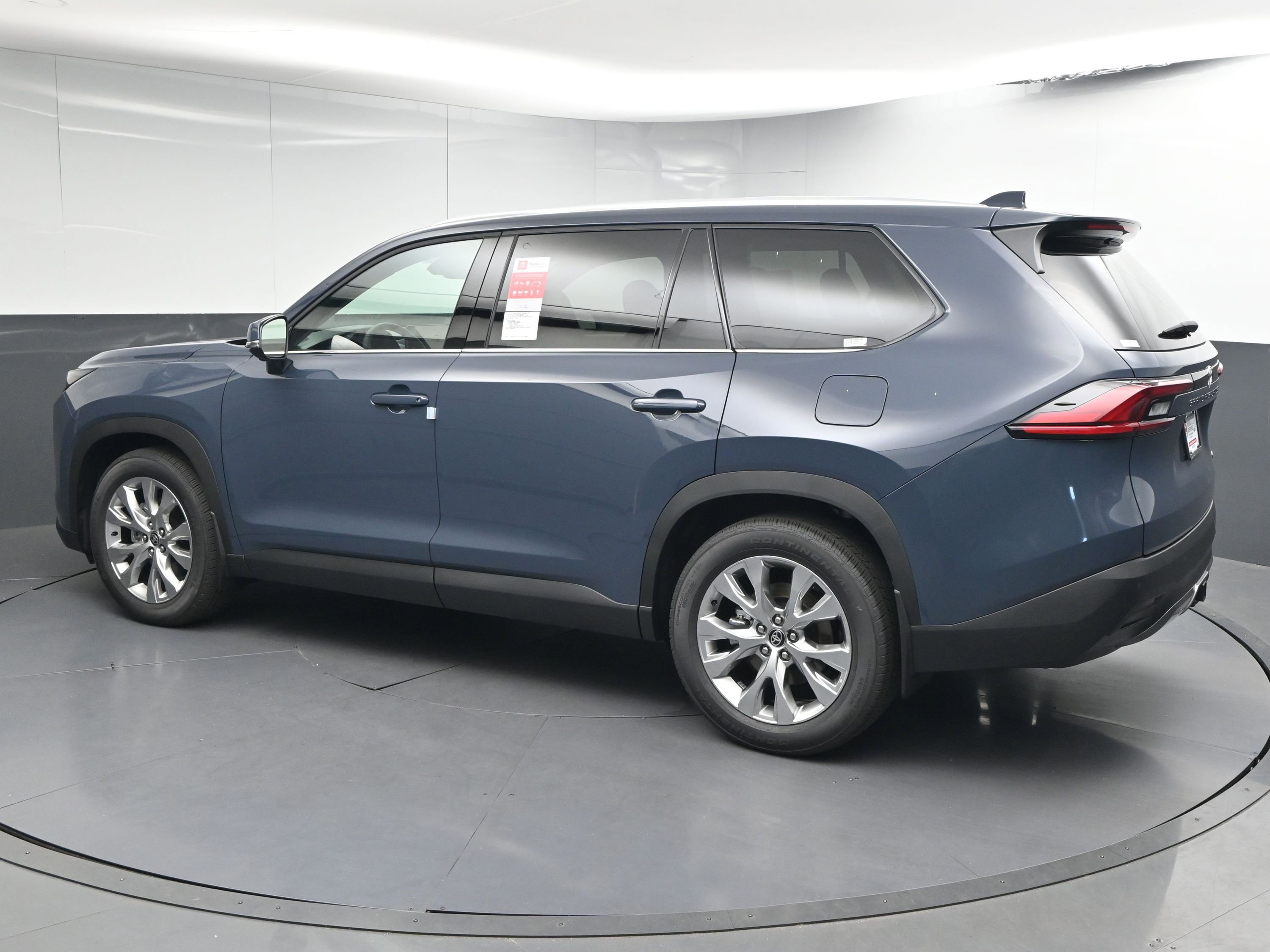New 2026 Toyota Grand Highlander Limited image 6
