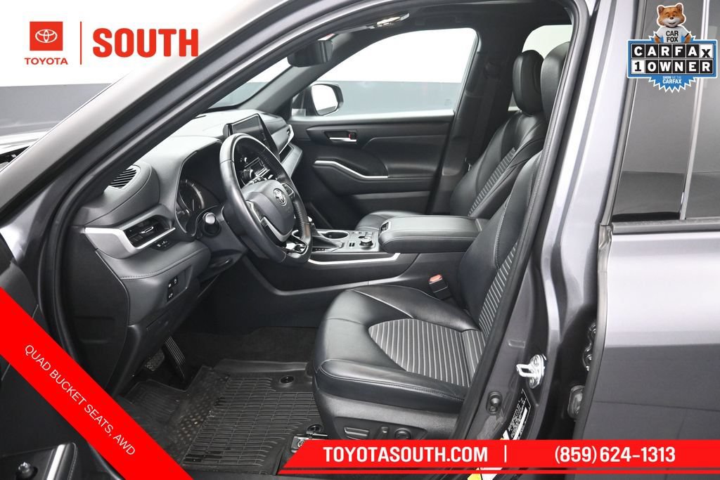 Used 2023 Toyota Highlander XSE AWD/4WD image 9