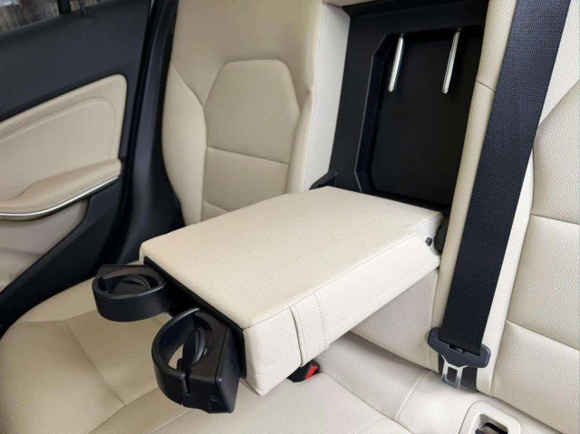 Used 2018 Mercedes-Benz GLA 250 4MATIC image 24