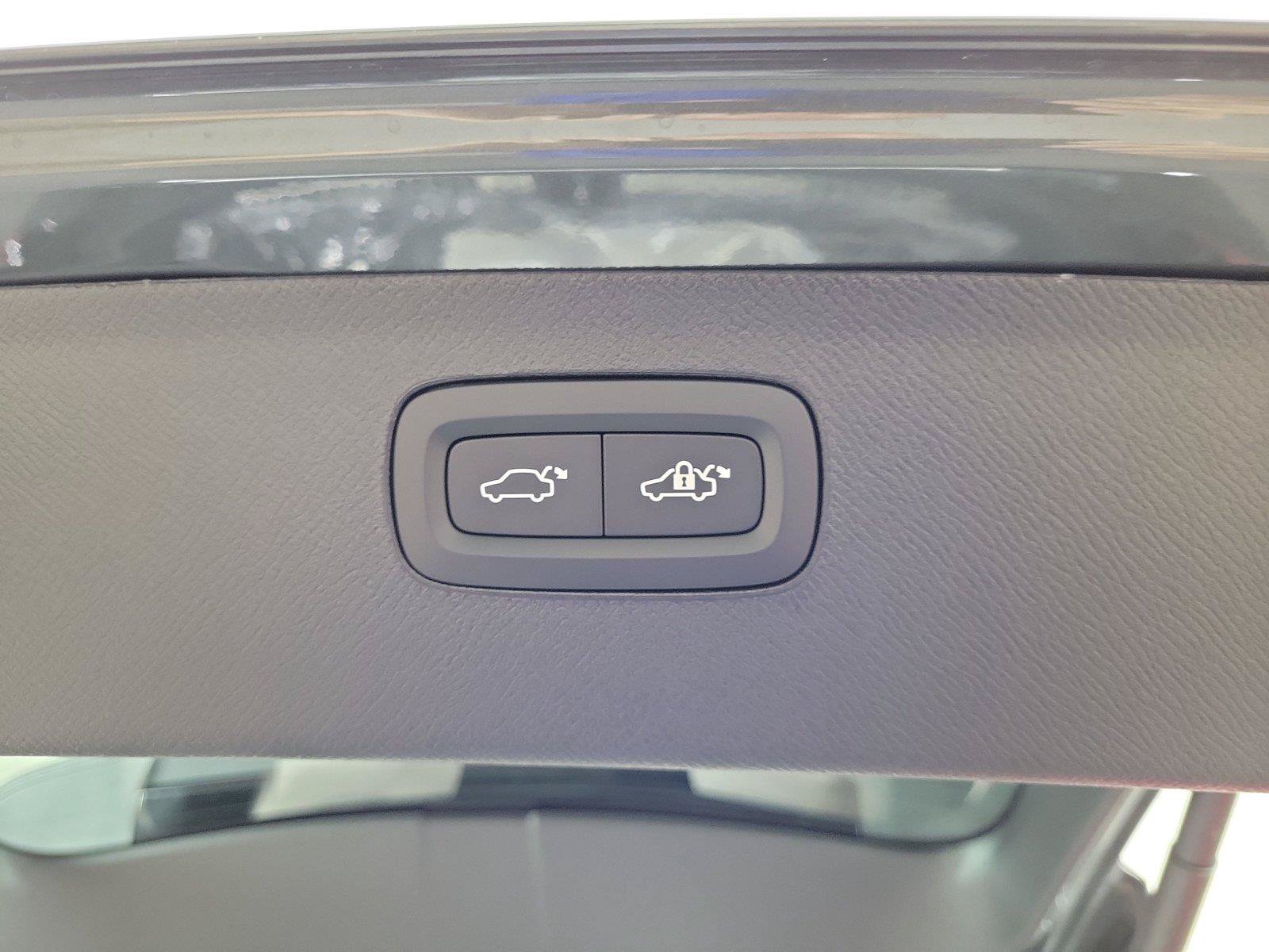 New 2027 Volvo XC90 B6 Ultra AWD/4WD image 10