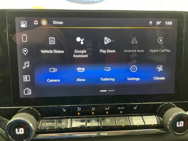 Used 2023 Chevrolet Colorado LT w/ LT Convenience Package II AWD/4WD image 3