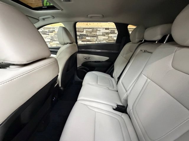 Certified 2022 Hyundai Tucson SEL w/ Convenience + Premium Package AWD/4WD image 32
