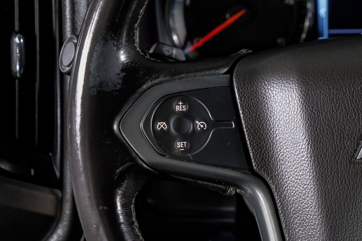 Used 2015 Chevrolet Silverado 2500 LTZ w/ Duramax Plus Package image 17