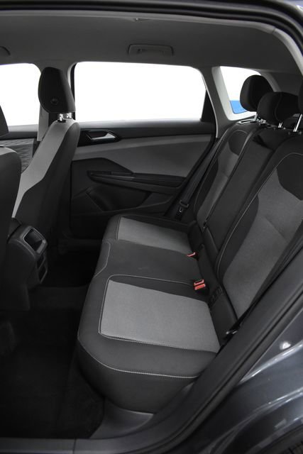 Used 2024 Volkswagen Taos S image 23