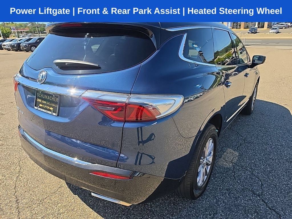 Used 2023 Buick Enclave Essence AWD/4WD image 3