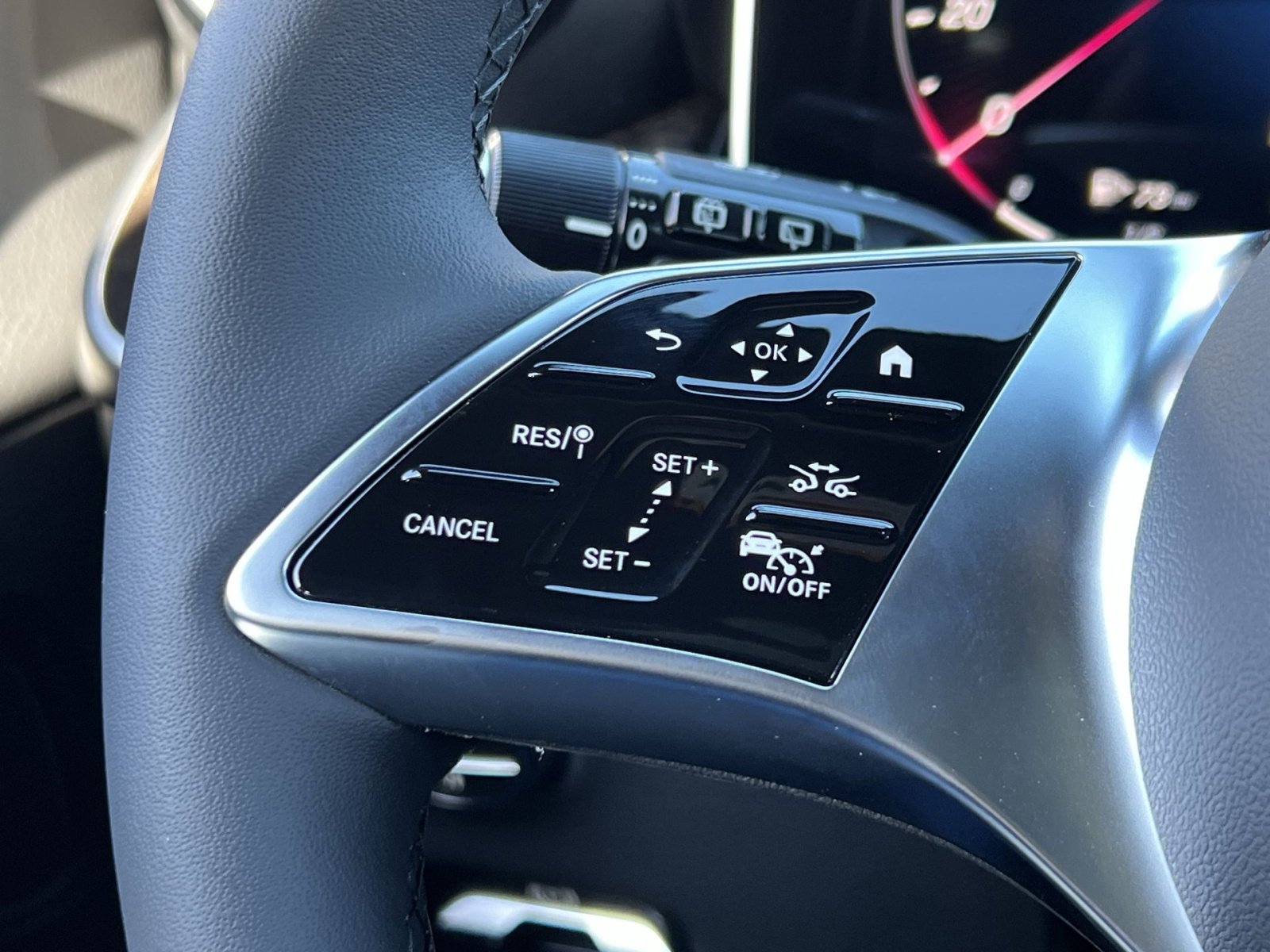 New 2026 Mercedes-Benz GLC 300 4MATIC image 30