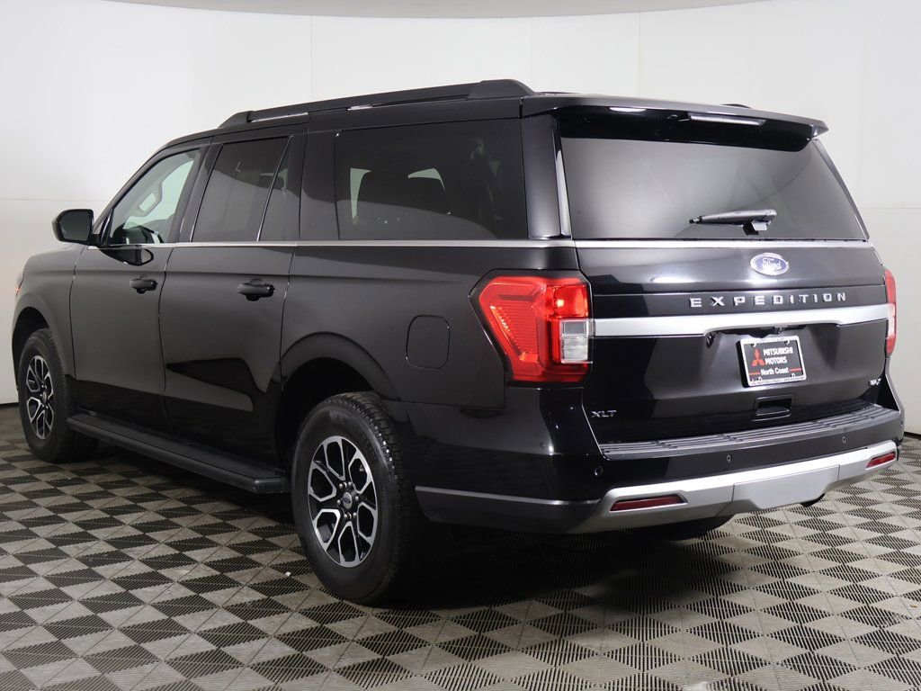 Used 2024 Ford Expedition Max XLT AWD/4WD image 11