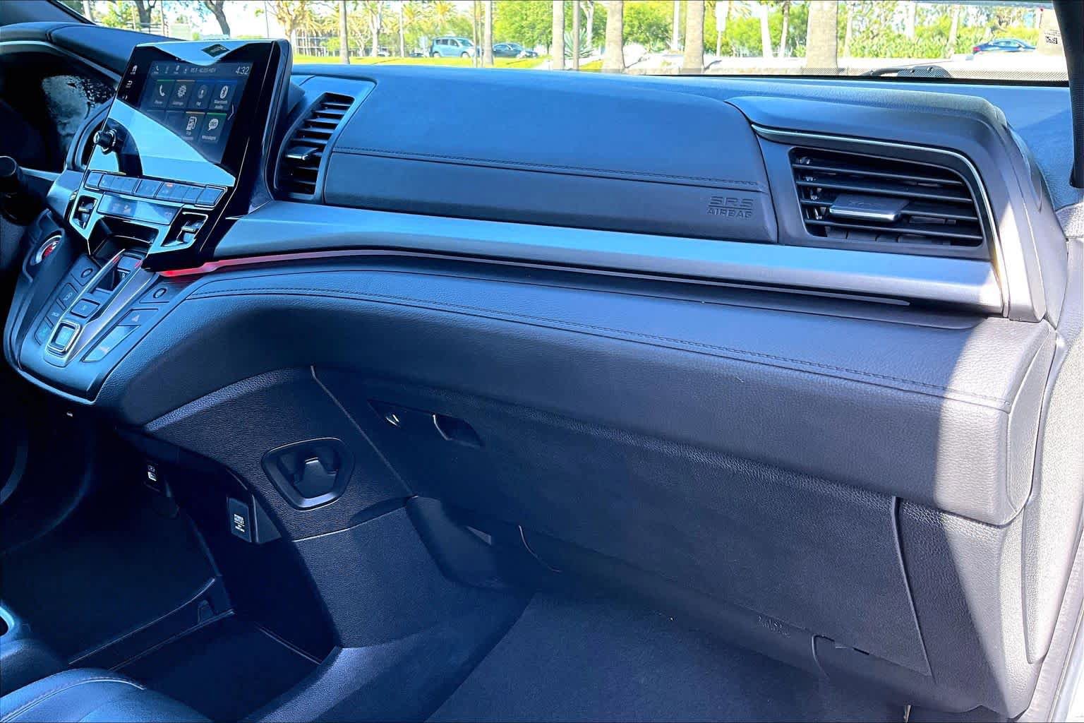 Used 2023 Honda Odyssey Sport image 17