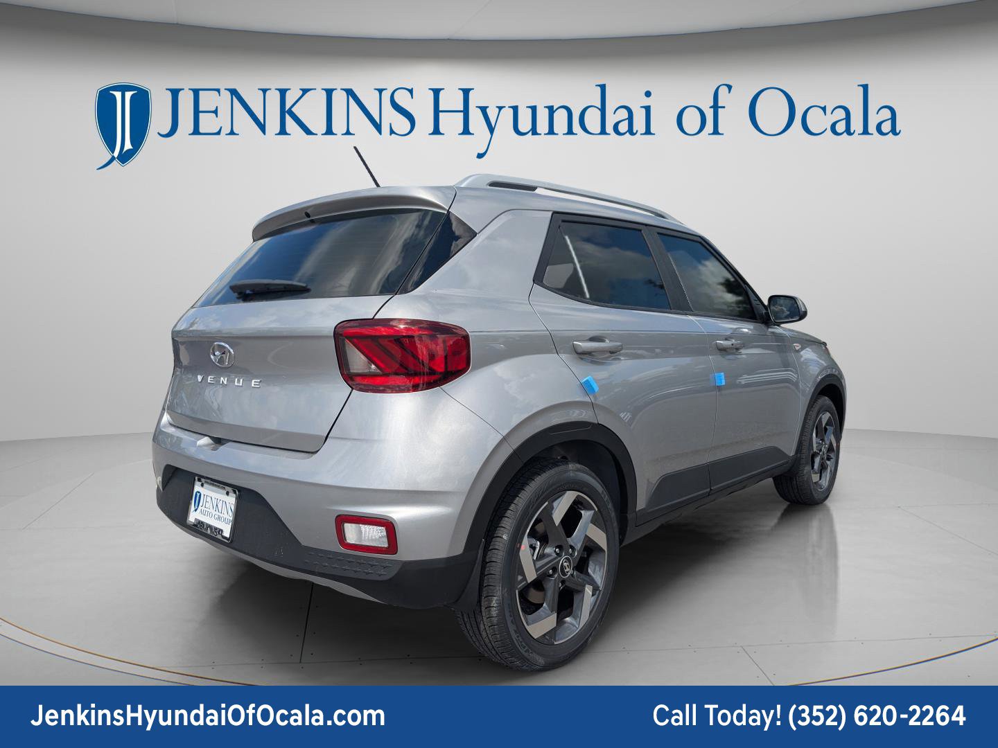 New 2026 Hyundai Venue SEL FWD image 3