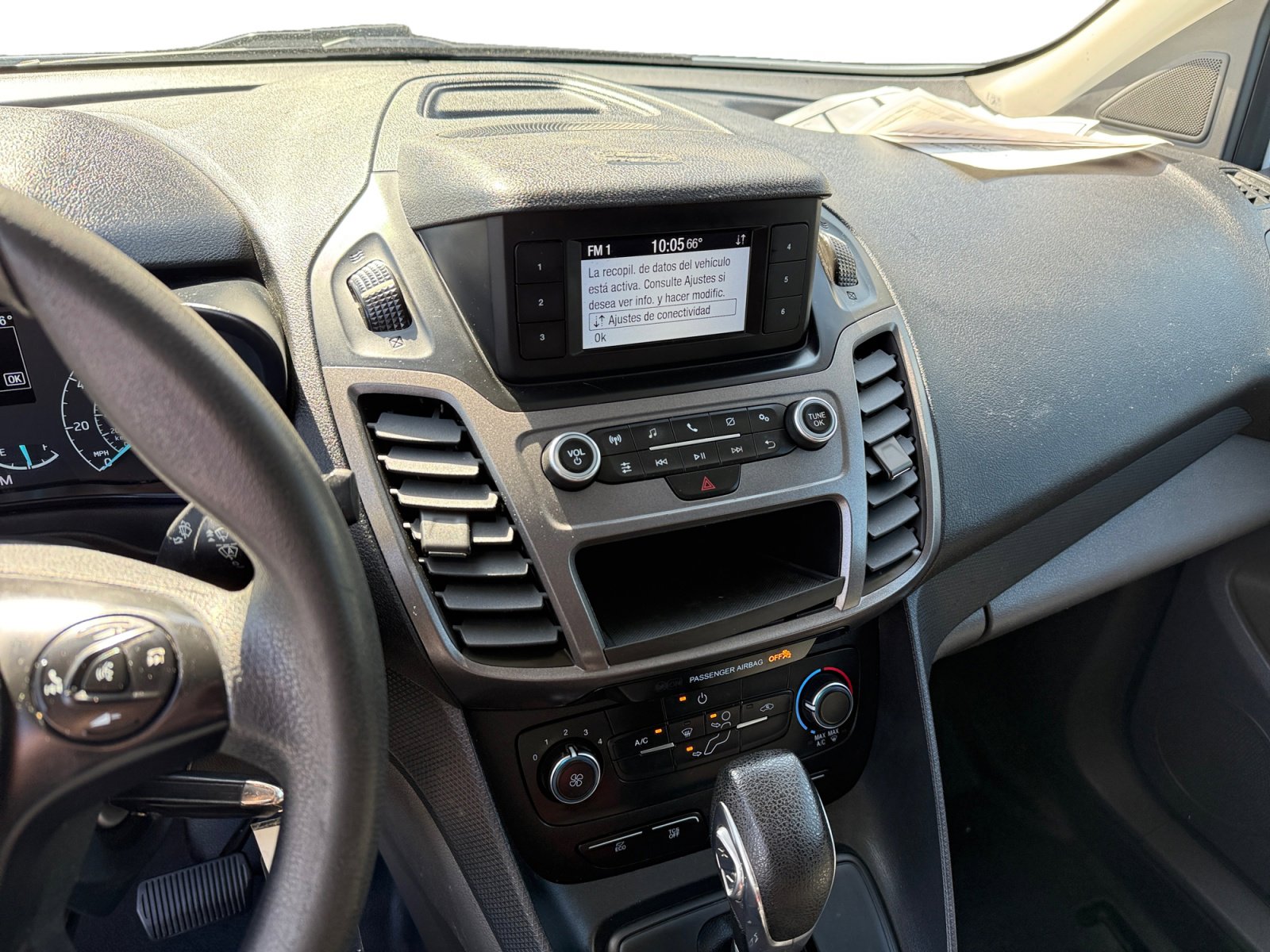 Used 2022 Ford Transit Connect XL FWD image 12