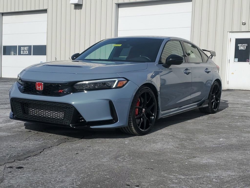 Used 2023 Honda Civic Type R image 3
