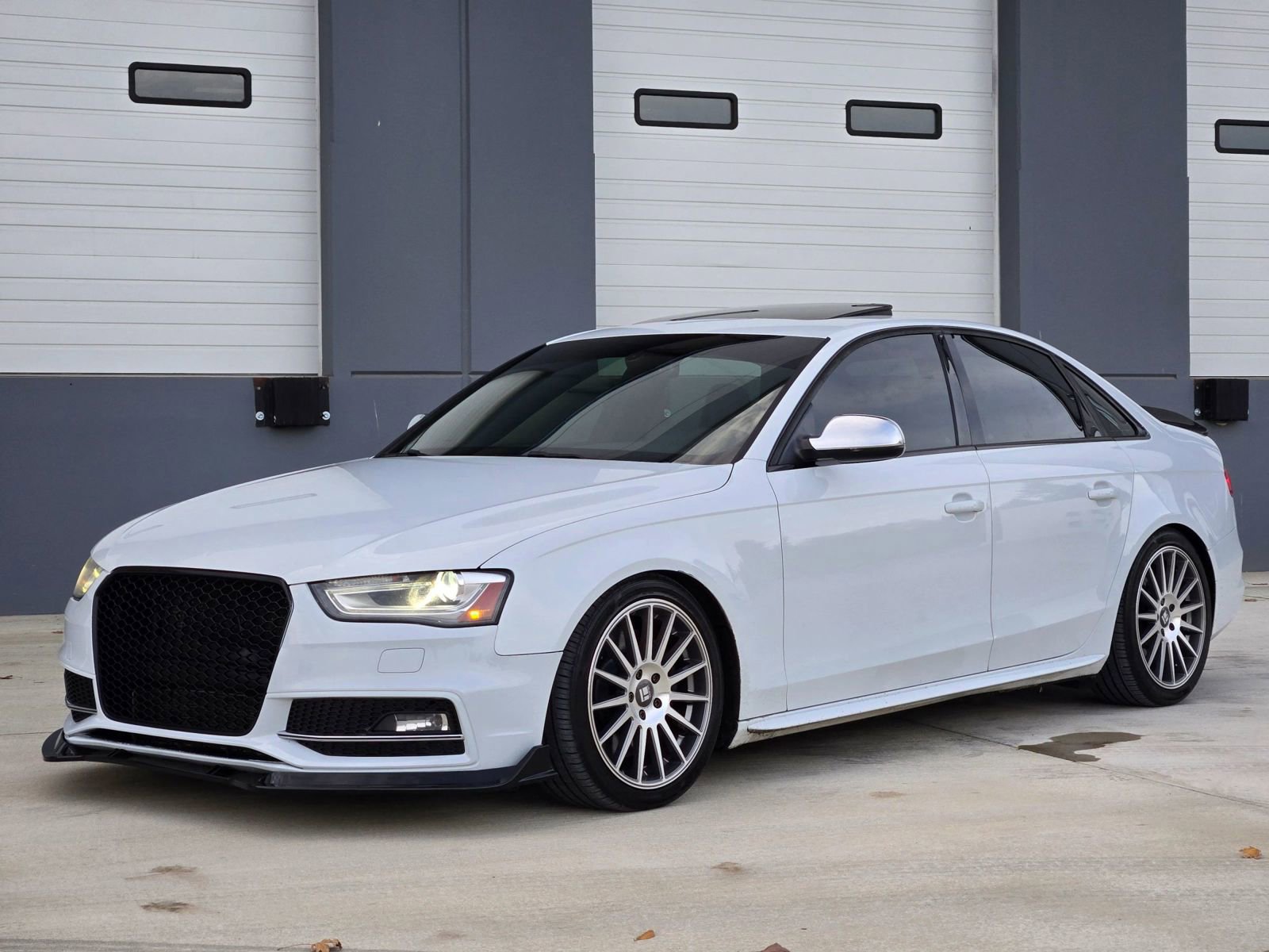 Used 2015 Audi S4 Premium Plus w/ Technology Package image 4