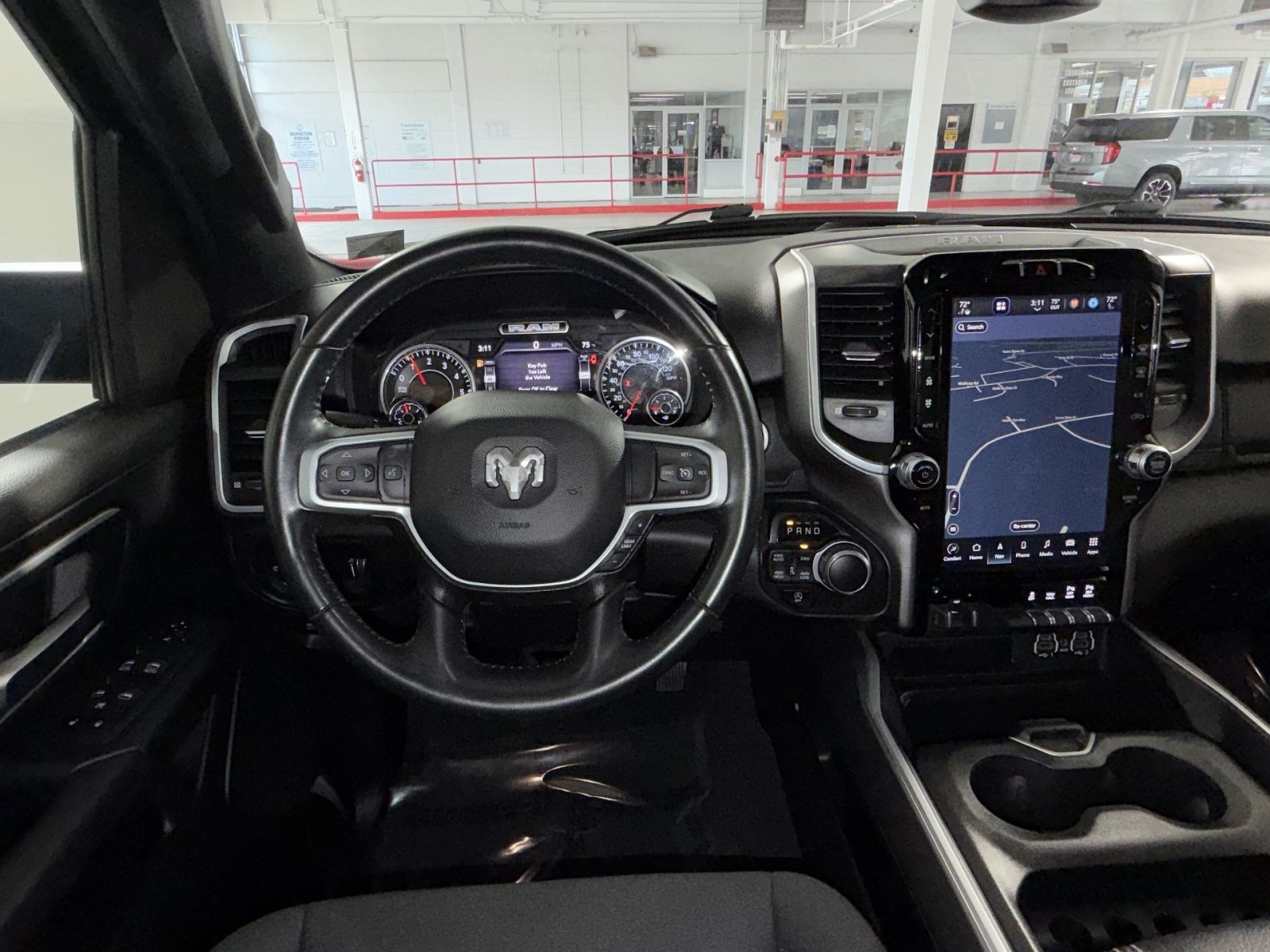 Used 2023 RAM 1500 Big Horn AWD/4WD image 16