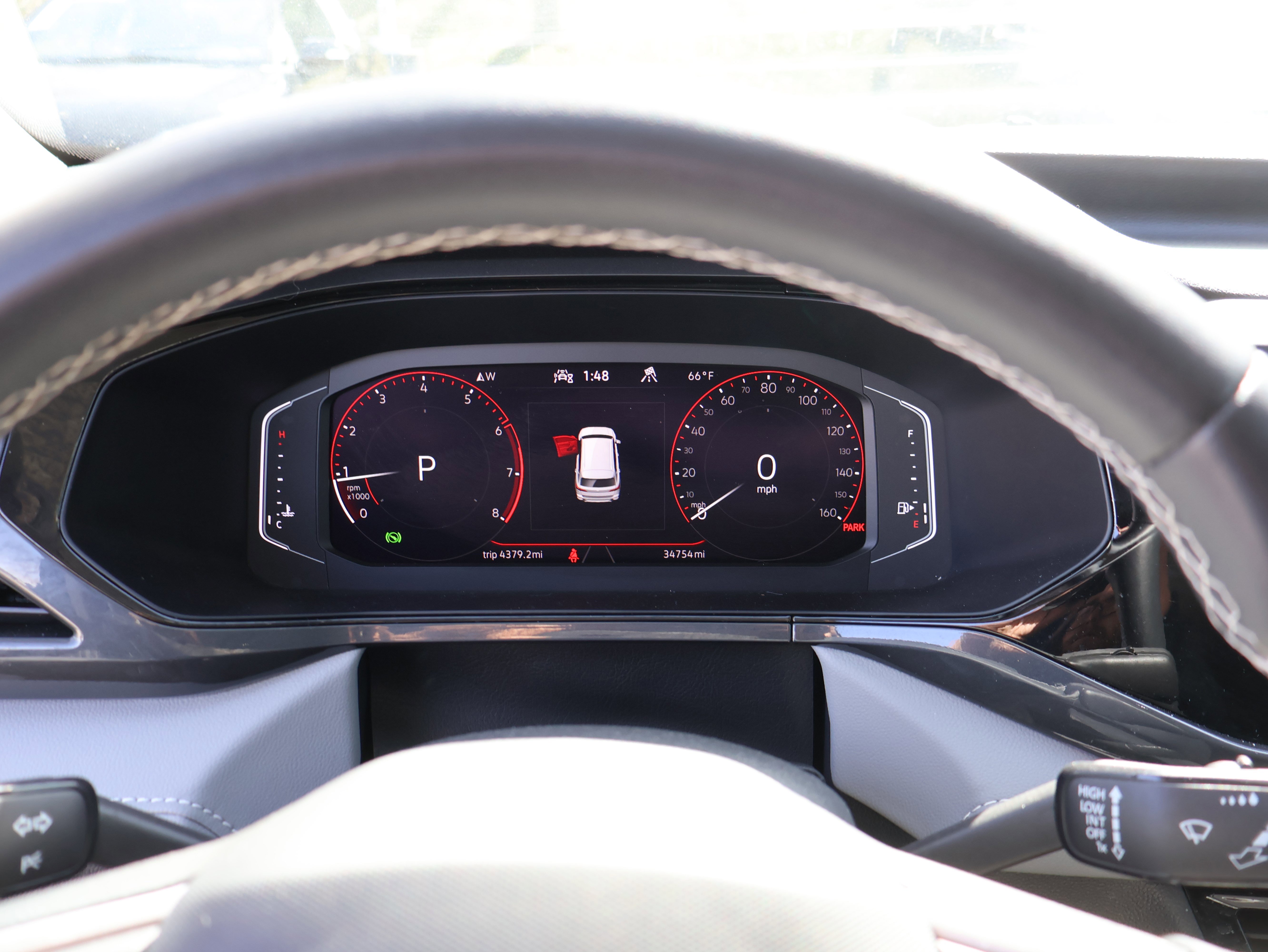 Used 2023 Volkswagen Taos SEL image 31