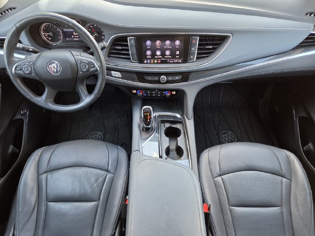 Used 2020 Buick Enclave Premium FWD image 31