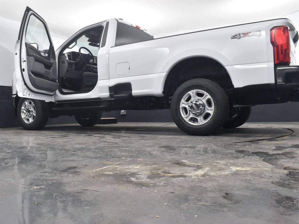 New 2026 Ford F250 XLT w/ Snow Plow Prep Package AWD/4WD image 73