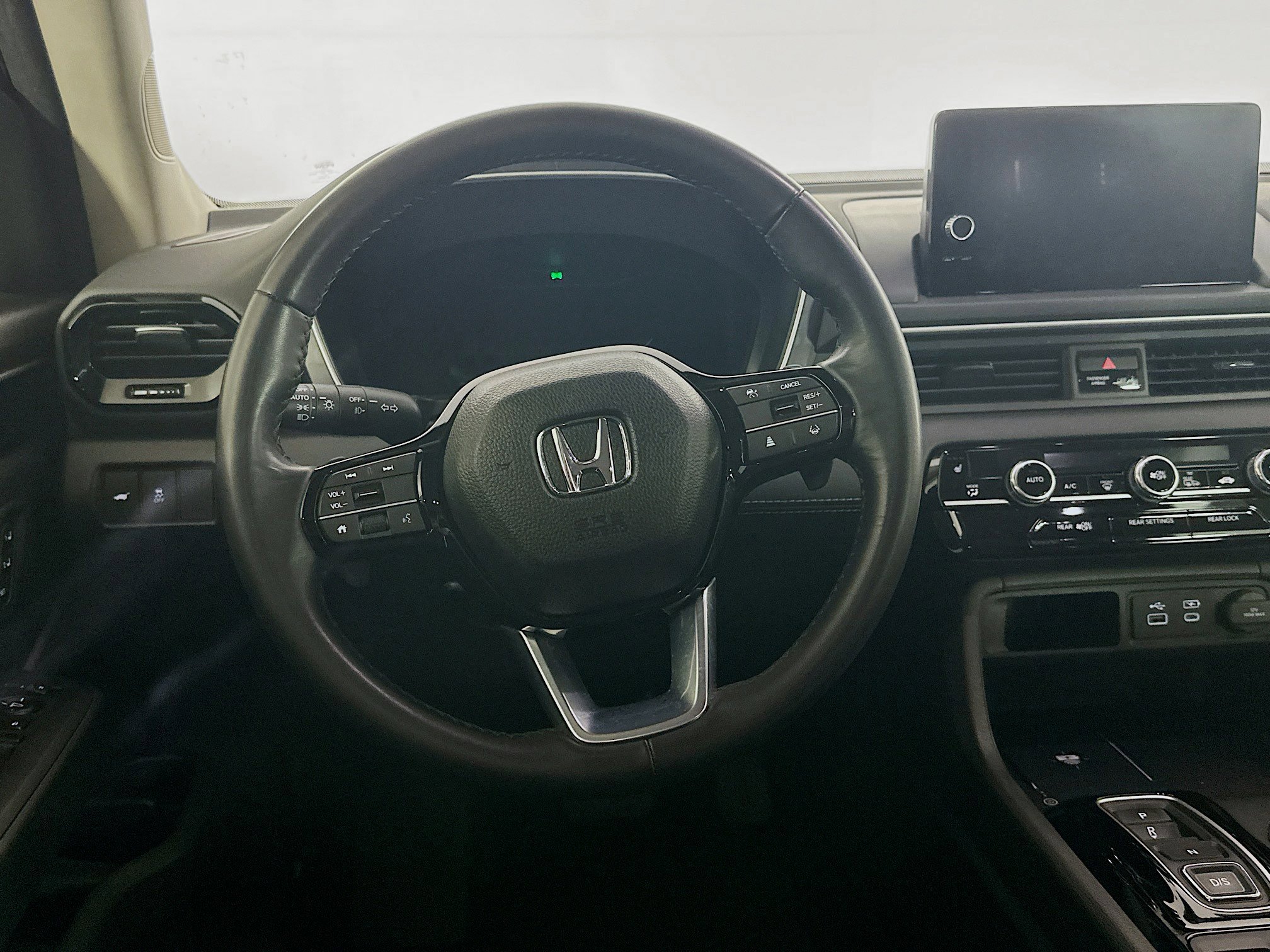 Used 2024 Honda Pilot EX-L image 18