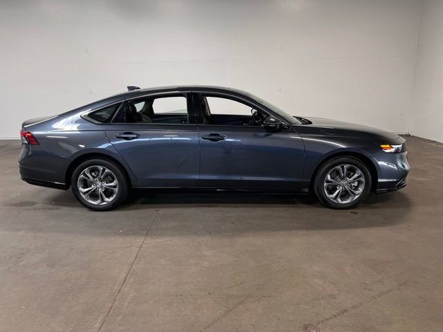 Used 2023 Honda Accord EX-L image 2
