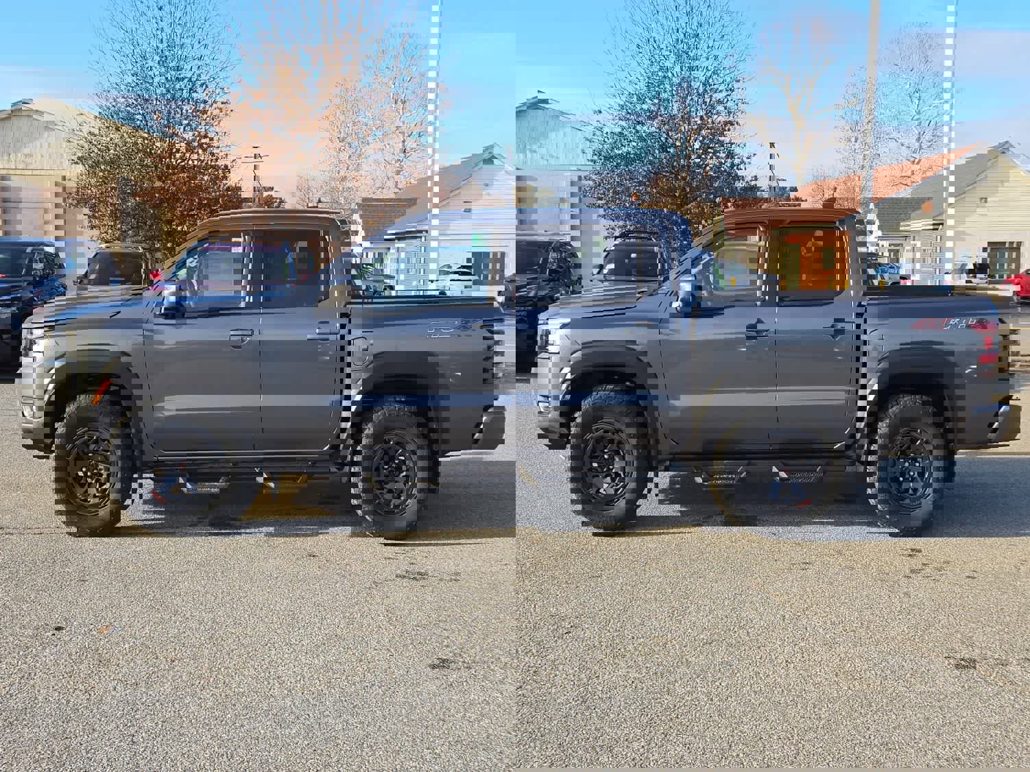 New 2026 Nissan Frontier PRO-4X w/ Pro-4x Convenience Package image 5