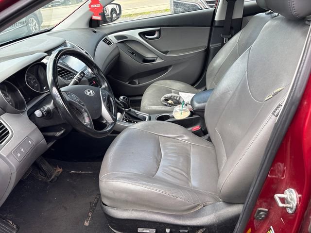 Used 2015 Hyundai Elantra Limited w/ Option Group 05 FWD image 8