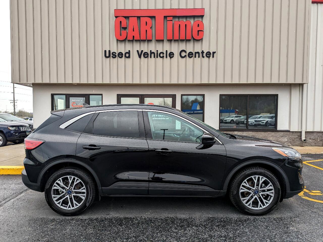 Used 2021 Ford Escape SEL image 1