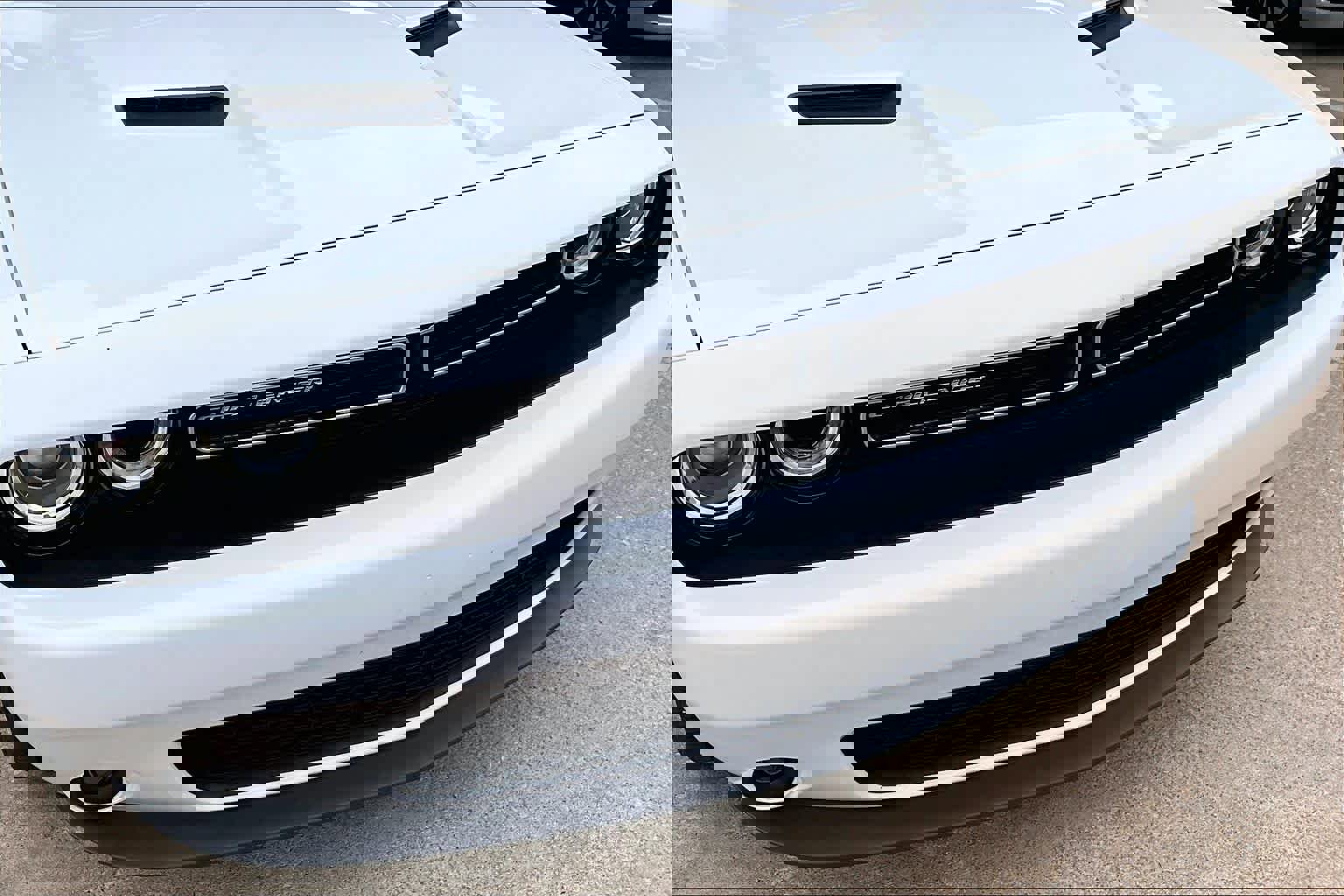 Used 2019 Dodge Challenger SXT w/ Plus Package image 27