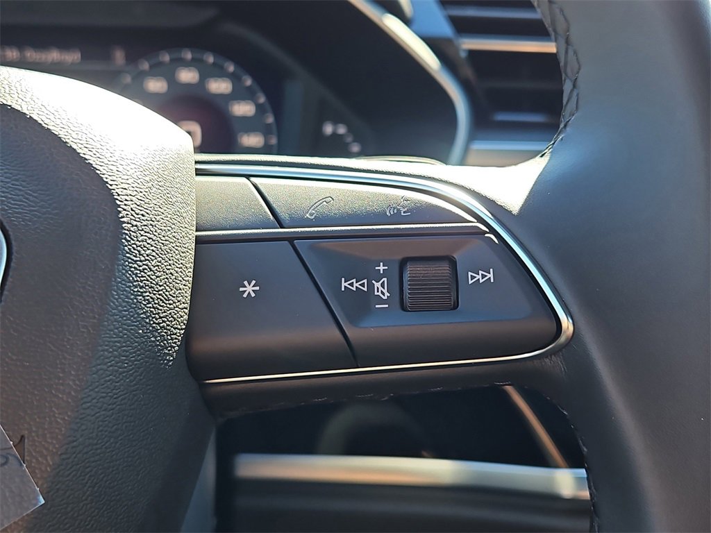 New 2025 Audi Q3 2.0T Premium image 16