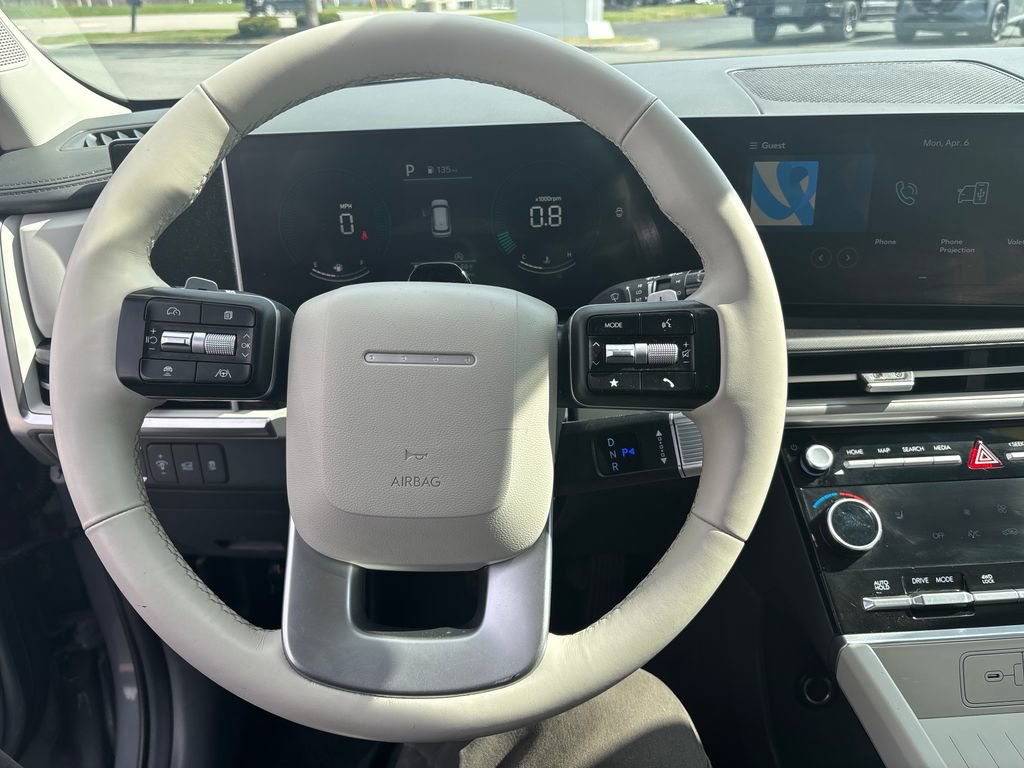 Used 2024 Hyundai Santa Fe SEL image 13