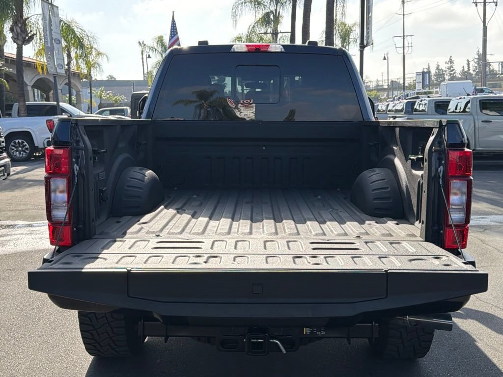 Certified 2022 Ford F250 Lariat w/ Tremor Off-Road Package AWD/4WD image 15