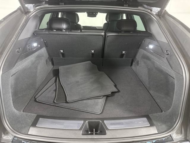 Used 2023 Cadillac Lyriq AWD image 26