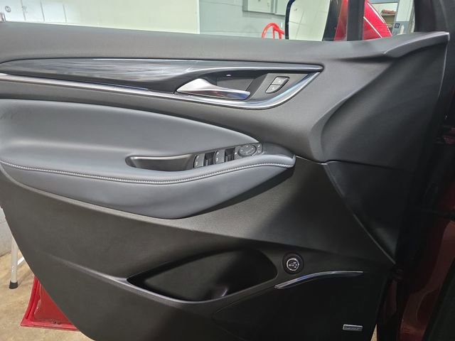 Used 2023 Buick Enclave Essence w/ Experience Buick Package AWD/4WD image 30