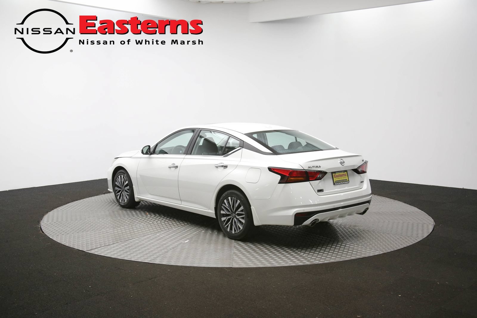 Used 2024 Nissan Altima 2.5 SV w/ SV Premium Package AWD/4WD image 63