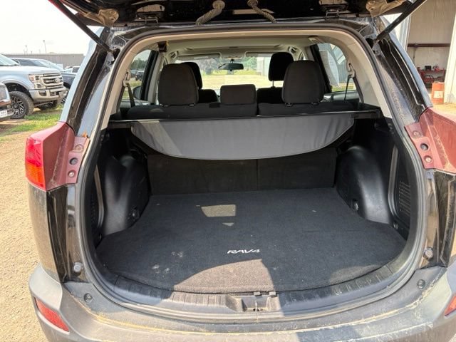 Used 2013 Toyota RAV4 XLE AWD/4WD image 13