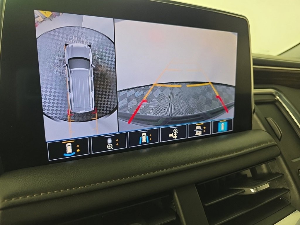 Used 2021 Chevrolet Tahoe High Country w/ Premium Package image 20