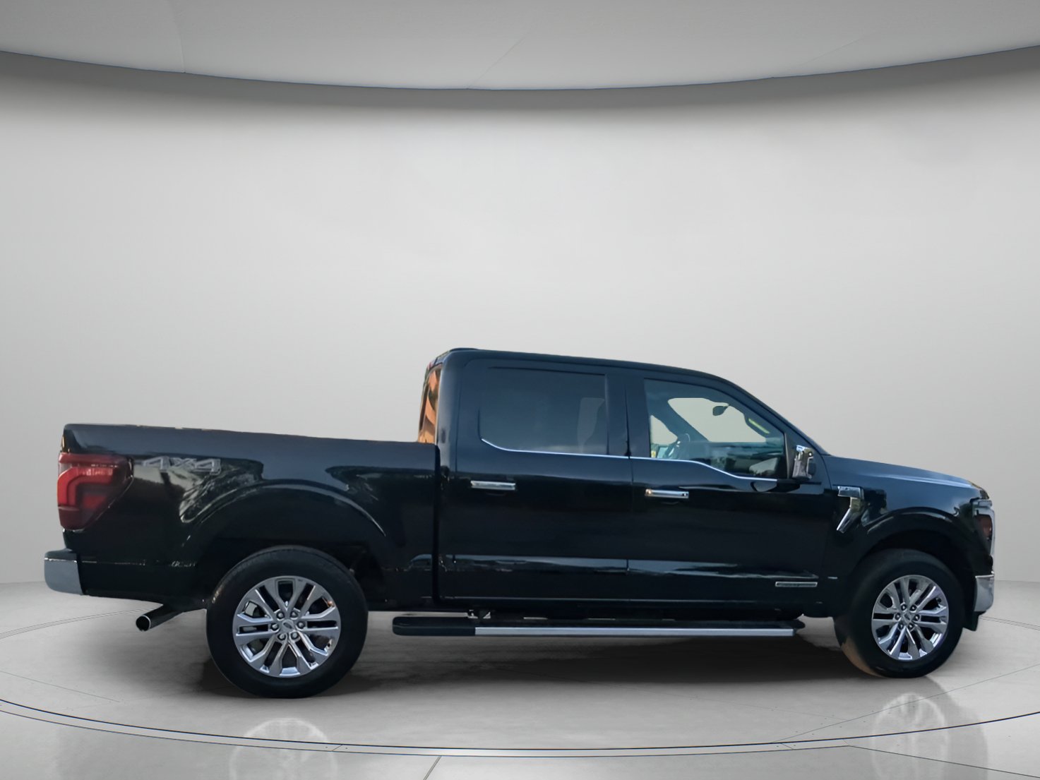 Certified 2024 Ford F150 Lariat w/ Equipment Group 502A High AWD/4WD image 30