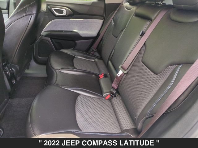 Used 2022 Jeep Compass Latitude AWD/4WD image 26
