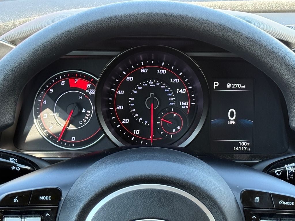 Used 2022 Hyundai Elantra SEL FWD image 23
