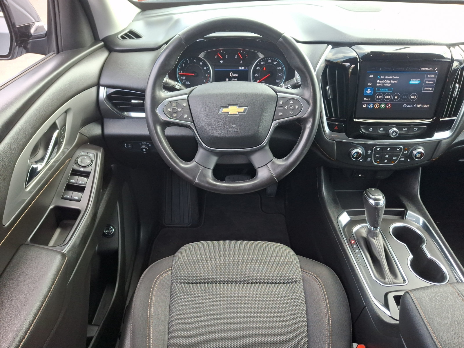 Used 2020 Chevrolet Traverse LT w/ Driver Confidence II Package AWD/4WD image 12